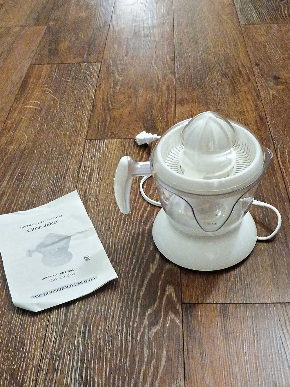 Citrus Juicer NDJ-802 Electric Citrus Juicer White & Clear